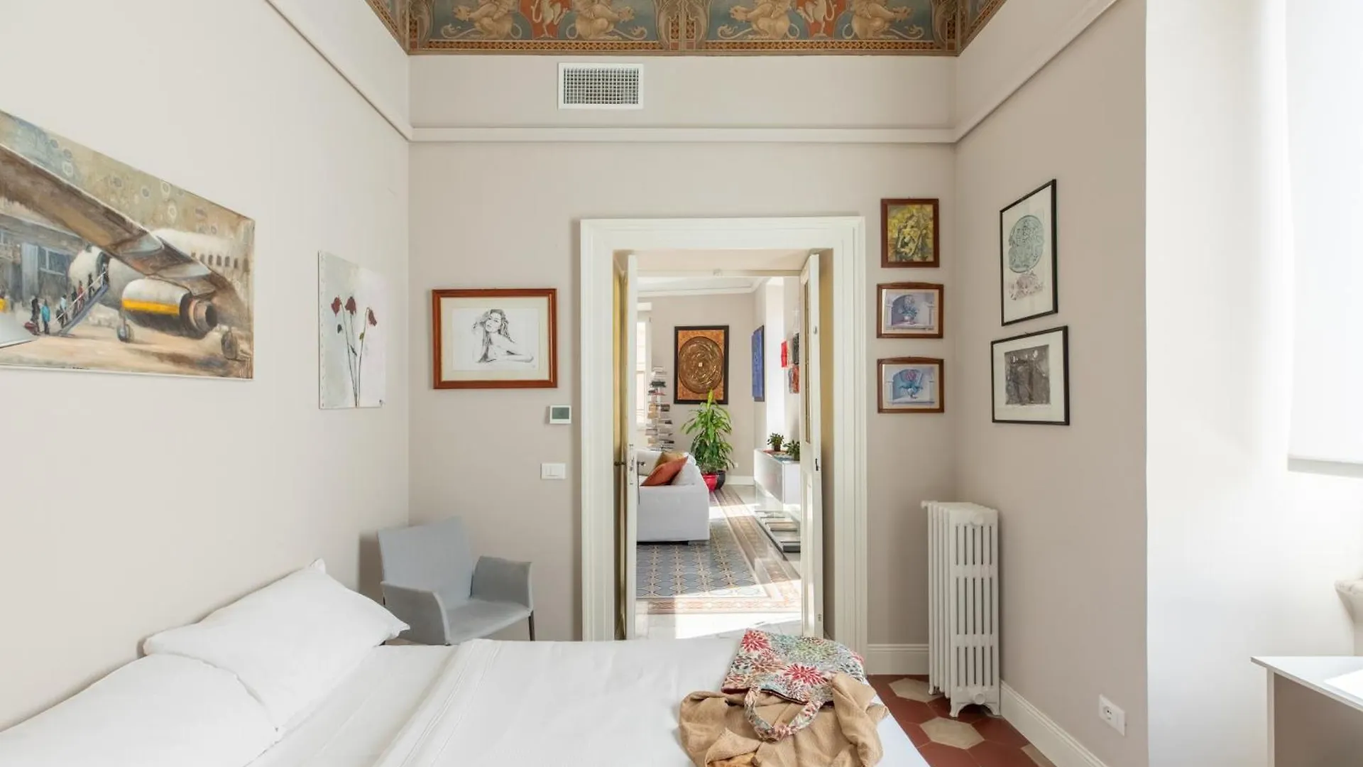Iflat Timeless Elegance In The Center Of Rome Apartman