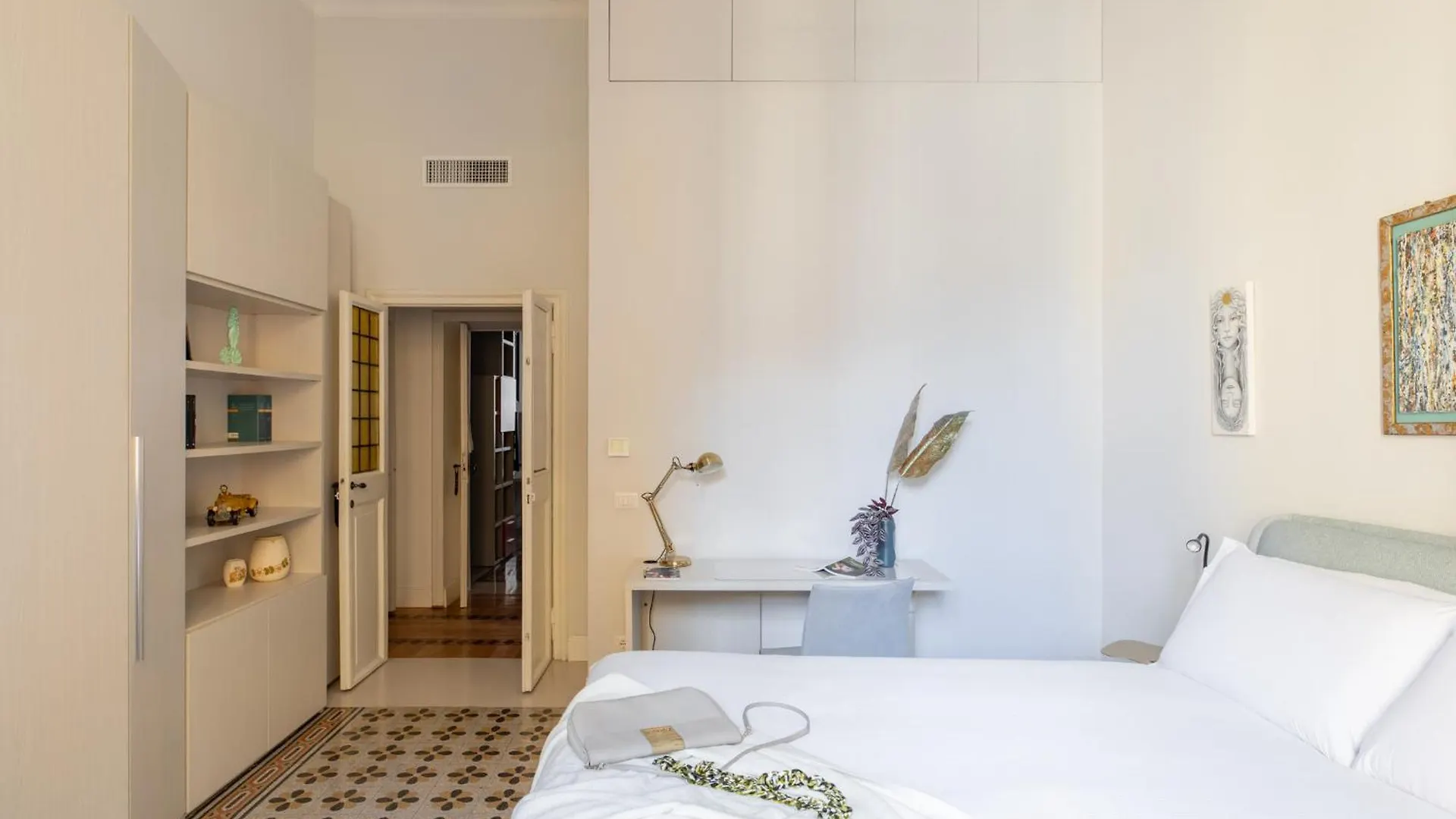 Iflat Timeless Elegance In The Center Of Rome Apartman